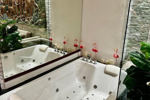 Недвижимость в Паттайе, Таиланд 122м2  № 170392 - фото 3