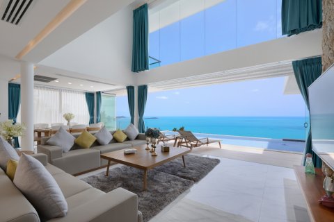 Villa on Chaweng Beach, Ko Samui, Thailand 5 bedrooms № 154543 - photo 1