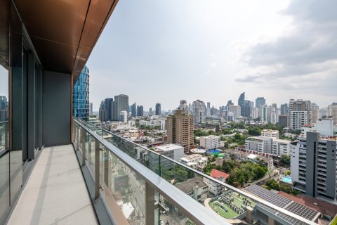 Condo in Watthana, Bangkok, Thailand, 2 bedrooms  № 163799 - photo 4