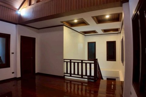 Недвижимость в Чалонге, Таиланд 280м2  № 135143 - фото 9