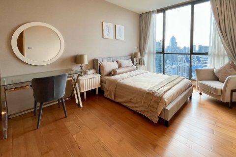 Condo in Watthana, Bangkok, Thailand, 3 bedrooms  № 163796 - photo 22