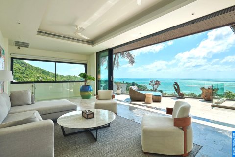 Villa in Ko Samui, Thailand 4 bedrooms № 161527 - photo 9
