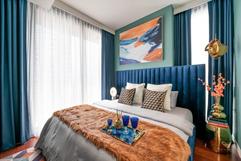 Condo in Watthana, Bangkok, Thailand, 2 bedrooms  № 163799 - photo 7