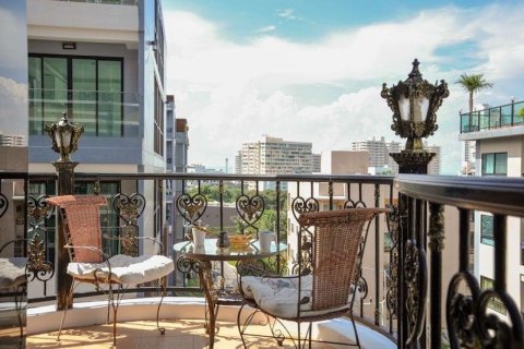 Hors-plan Siam Oriental Twins à Pattaya, Thaïlande № 65091 - photo 4