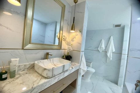 Вилла в Паттайе, Таиланд с 4 спальнями  № 118473 - фото 15