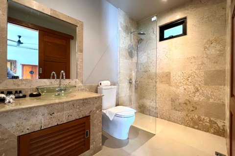 Villa in Ko Samui, Thailand 4 bedrooms № 161527 - photo 13