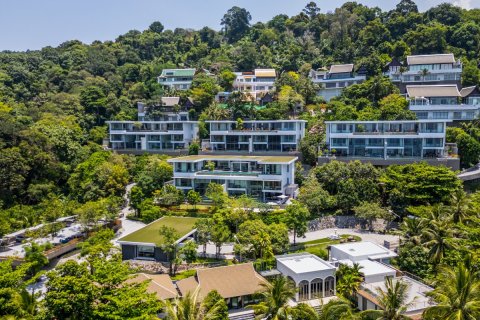 Penthouse on Naithon Beach, Thailand 4 bedrooms № 153818 - photo 1