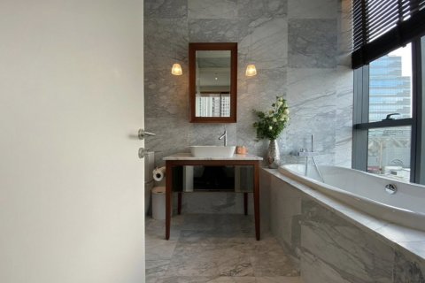 Кондоминиум с 2 комнатами в Ваттхане, Бангкок, Таиланд № 163803 - фото 7