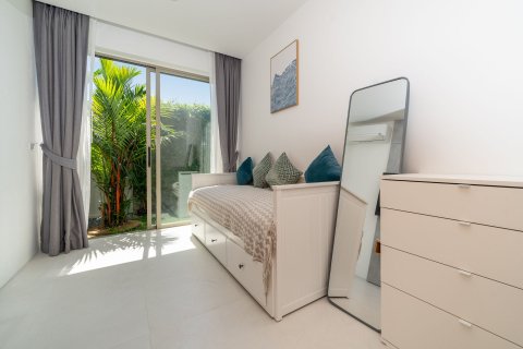 Villa on Naithon Beach, Thailand 4 bedrooms № 210228 - photo 18
