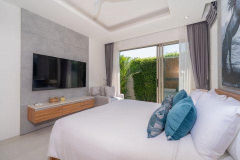 Villa on Naithon Beach, Thailand 4 bedrooms № 210228 - photo 19