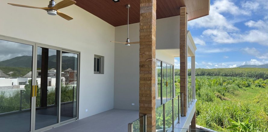 Недвижимость в Талат-Яи, Таиланд 500м2  № 135315