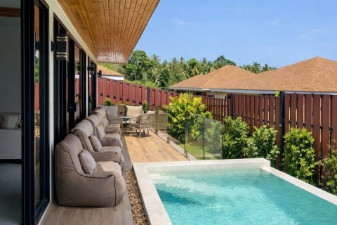 Villa in Ko Samui, Thailand 3 bedrooms № 162356 - photo 2