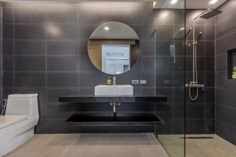 Вилла в Паклоке, Таиланд с 5 комнатами  № 153697 - фото 16