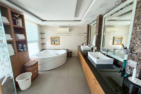 Condo à Pattaya, Thaïlande, 2 chambres  № 173902 - photo 13