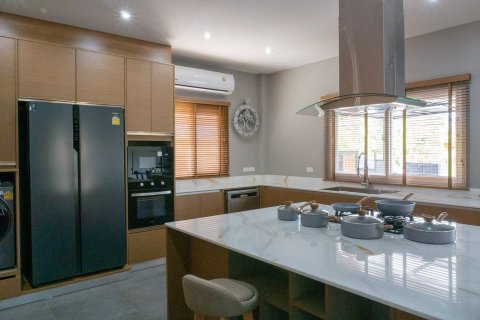 Propriété à Rawai, Thaïlande 400 m2 № 144627 - photo 10