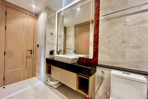 Condo in Pattaya, Thailand, 1 bedroom  № 146377 - photo 28