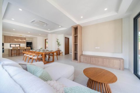 Villa in Phuket, Thailand 4 bedrooms № 210224 - photo 6