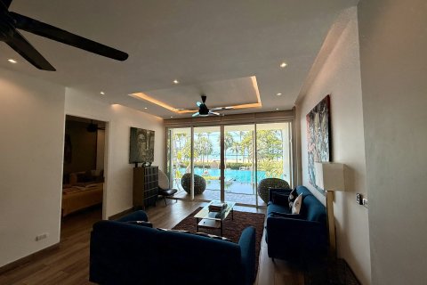 Condo in Pattaya, Thailand, 4 bedrooms  № 152418 - photo 5