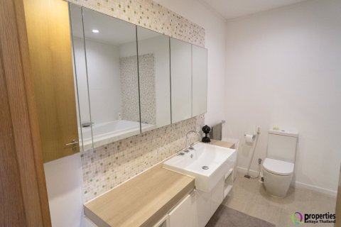 Condo in Pattaya, Thailand, 4 bedrooms  № 167055 - photo 12