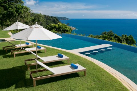 Villa in Kamala, Thailand 5 bedrooms № 153781 - photo 3