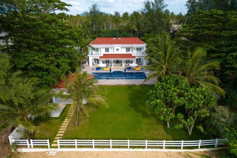 Villa à Khok Kloi, Thaïlande 6 chambres № 233418