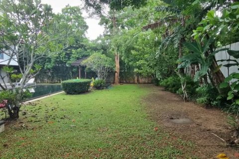 Property in Bang Tao, Thailand 350 sq.m. № 135379 - photo 18