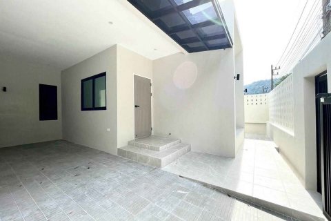 Property in Kathu, Thailand 42.1 sq.m. № 135106 - photo 15