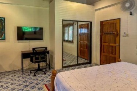Chalet de 4 dormitorios en Khok Kloi, Tailandia № 233465 - foto 13