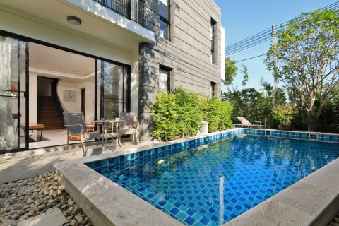 Villa in Bang Tao, Thailand 4 bedrooms № 134297 - photo 1