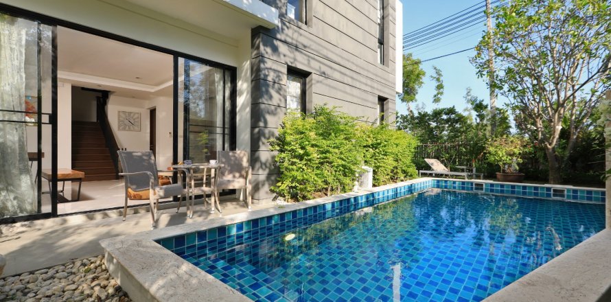 Villa in Bang Tao, Thailand 4 bedrooms № 134297