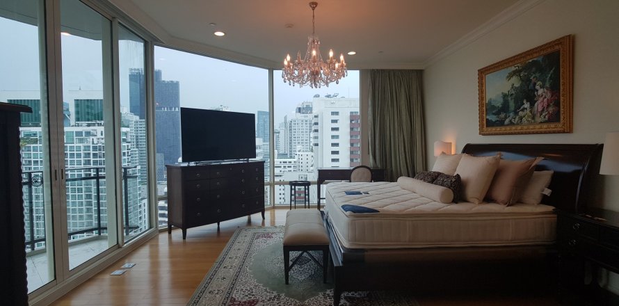 Condo à Bangkok, Thaïlande, 4 chambres № 164846
