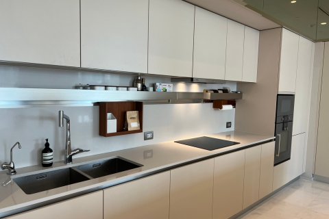 Condo in Pathum Wan, Bangkok, Thailand, 4 bedrooms  № 167053 - photo 14