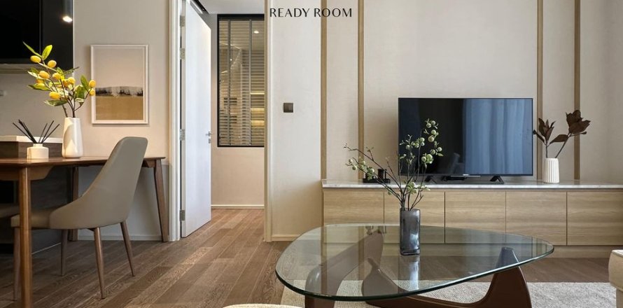 Studio in the Condo in Pathum Wan, Bangkok, Thailand  № 163881