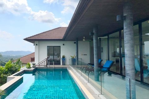 Villa in Ko Samui, Thailand 4 bedrooms № 161527 - photo 6