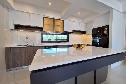 Недвижимость в Раваи, Таиланд 357.47м2  № 144435 - фото 9