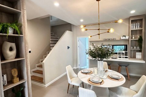 Villa in Pattaya, Thailand 4 bedrooms № 119259 - photo 7