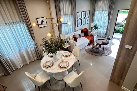 Villa in Pattaya, Thailand 4 bedrooms № 119259 - photo 9