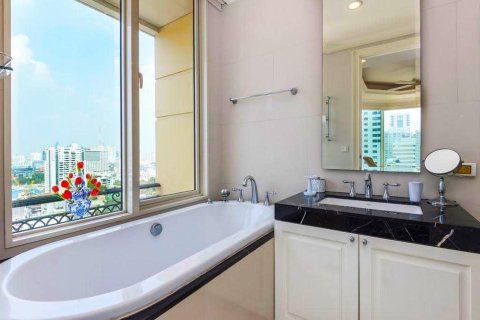 Condo à Watthana, Bangkok, Thaïlande, 3 chambres  № 164800 - photo 6