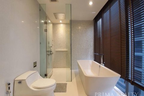 Condo à Watthana, Bangkok, Thaïlande, 2 chambres  № 168076 - photo 9