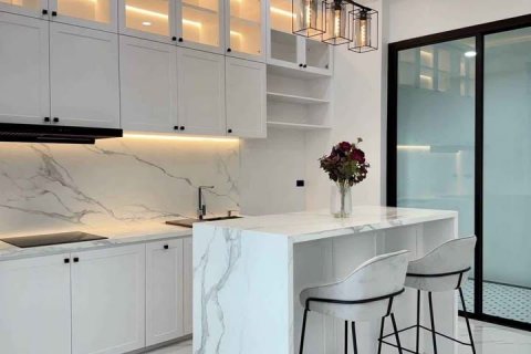 Недвижимость в Ратсаде, Таиланд 276м2 № 135205 - фото 2