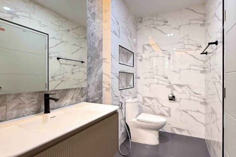 Недвижимость в Ратсаде, Таиланд 276м2 № 135205 - фото 3