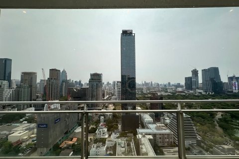 Condo à Pathum Wan, Bangkok, Thaïlande, 3 chambres № 163764 - photo 4