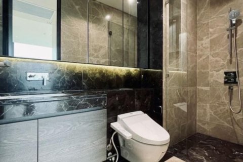 Condo à Pathum Wan, Bangkok, Thaïlande, 2 chambres № 163765 - photo 4