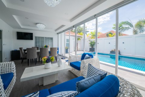 Недвижимость в Паттайе, Таиланд 260м2  № 171310 - фото 3