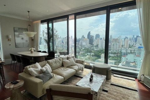 Condo in Watthana, Bangkok, Thailand, 3 bedrooms  № 163798
