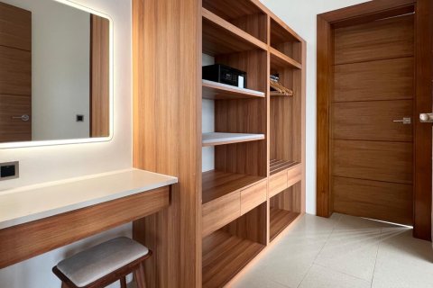 Villa in Ko Samui, Thailand 4 bedrooms № 162281 - photo 23