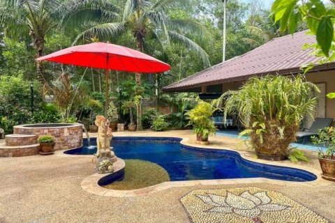 Chalet de 4 dormitorios en Khok Kloi, Tailandia № 233465