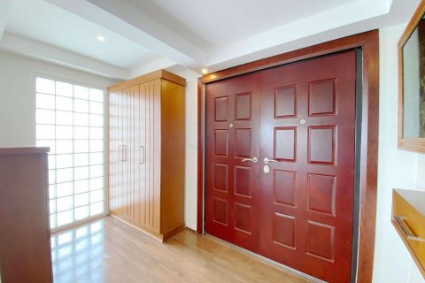 Condo in Pattaya, Thailand, 2 bedrooms  № 121148 - photo 10