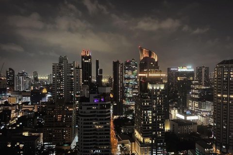 Condo in Khlong Toei, Bangkok, Thailand, 3 bedrooms № 164021 - photo 11