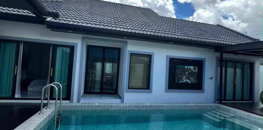 Недвижимость в Талат-Яи, Таиланд  № 135381